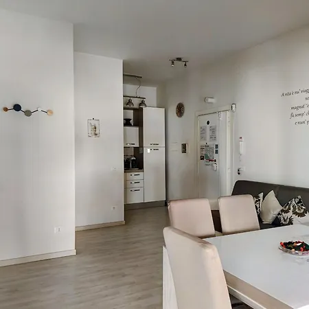 La Casa Dei Nonni A Monte Sacro - Rm Nord Rome